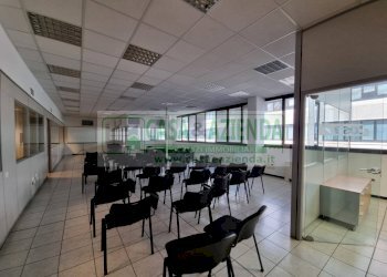 Ufficio via Luigi Cadorna, Vimodrone - foto 9