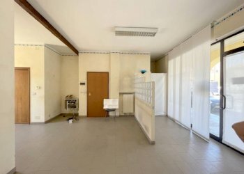 Commercial Activity via Guglielmo Marconi, 56, Morozzo - photo 3