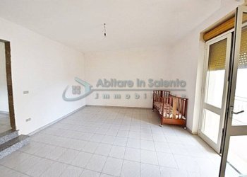 Stanza non arredata - Casa indipendente Gagliano del Capo - foto 24