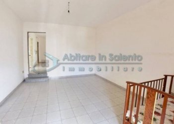 Stanza non arredata - Casa indipendente Gagliano del Capo - foto 28