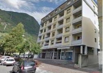 Quadrilocale viale Italia, 174, Tirano - foto 1
