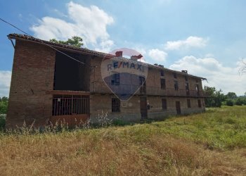 Casale Nizza Monferrato, AT, Nizza Monferrato - photo 1