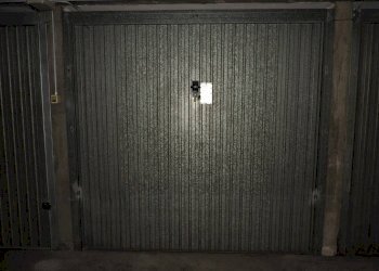 serranda esterna - Box via Antonio Orsolino, Genova (zona Sampierdarena) - foto 1