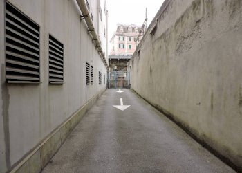 entrata/uscita - Box via Antonio Orsolino, Genova (zona Sampierdarena) - foto 7