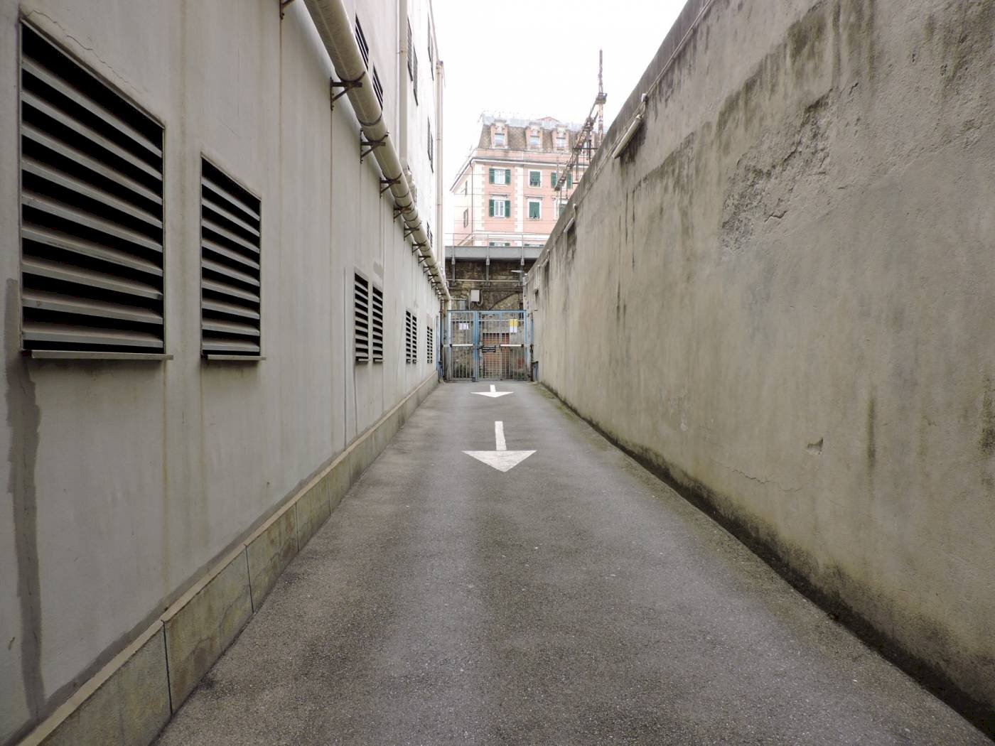 Box via Antonio Orsolino, Genova (zona Sampierdarena) - foto 3