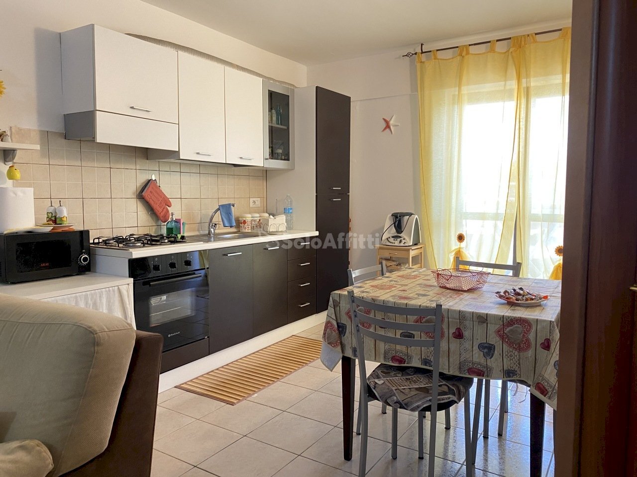Three-room apartment Borgia - photo 1