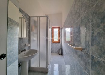 20220628_184756.jpg - Three-room apartment Montauro - photo 10