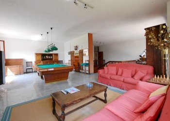 Proprietà in vendita ad Arona - soggiorno  - Villa Arona - foto 19