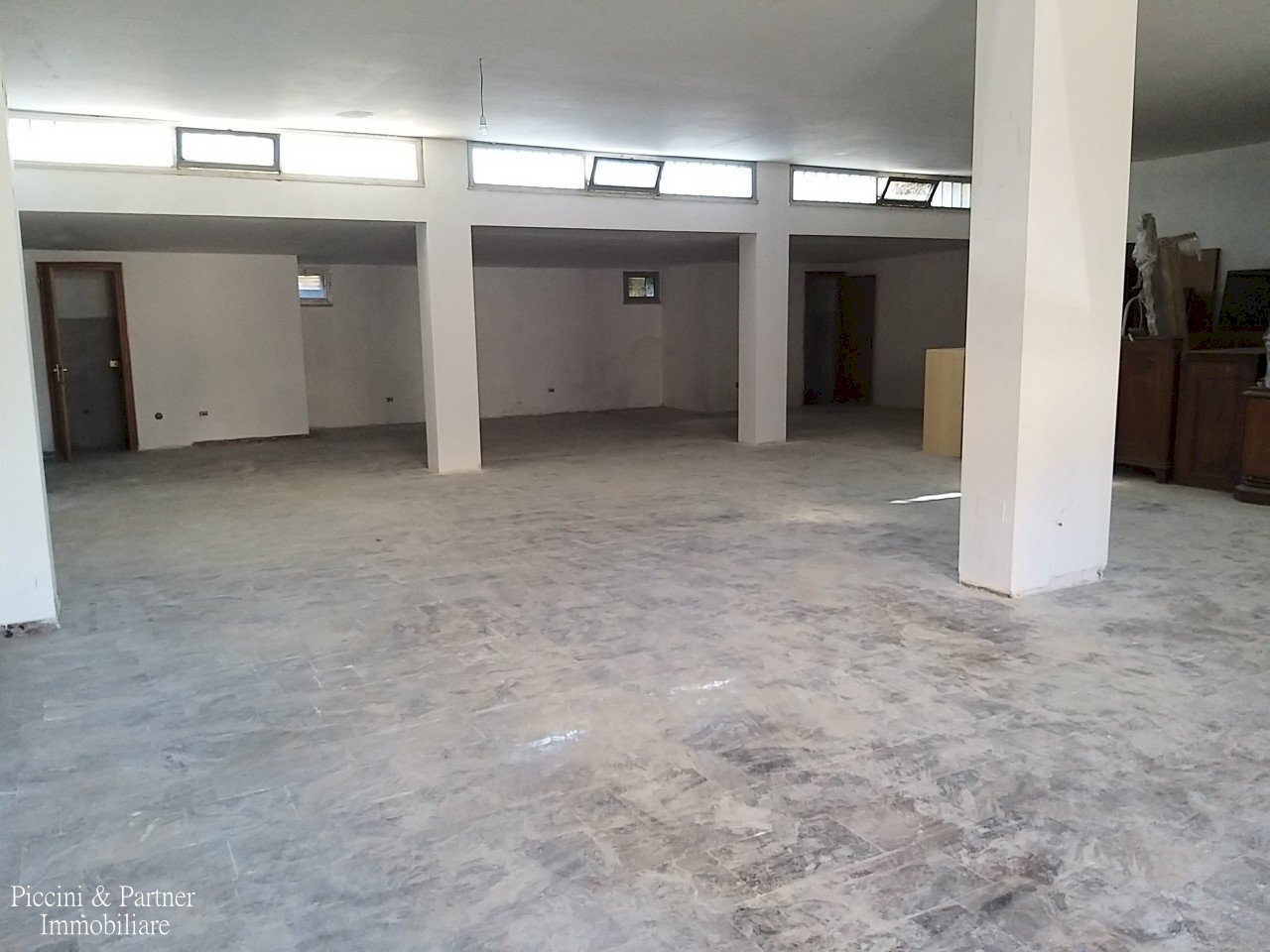 3.jpg - Commercial Premises Via delle Ghiande 124, Perugia - photo 3