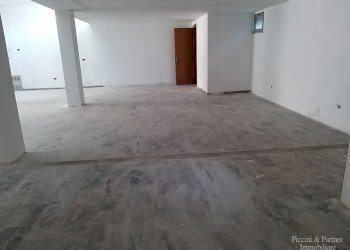 5.jpg - Locale Commerciale Via delle Ghiande 124, Perugia - foto 5