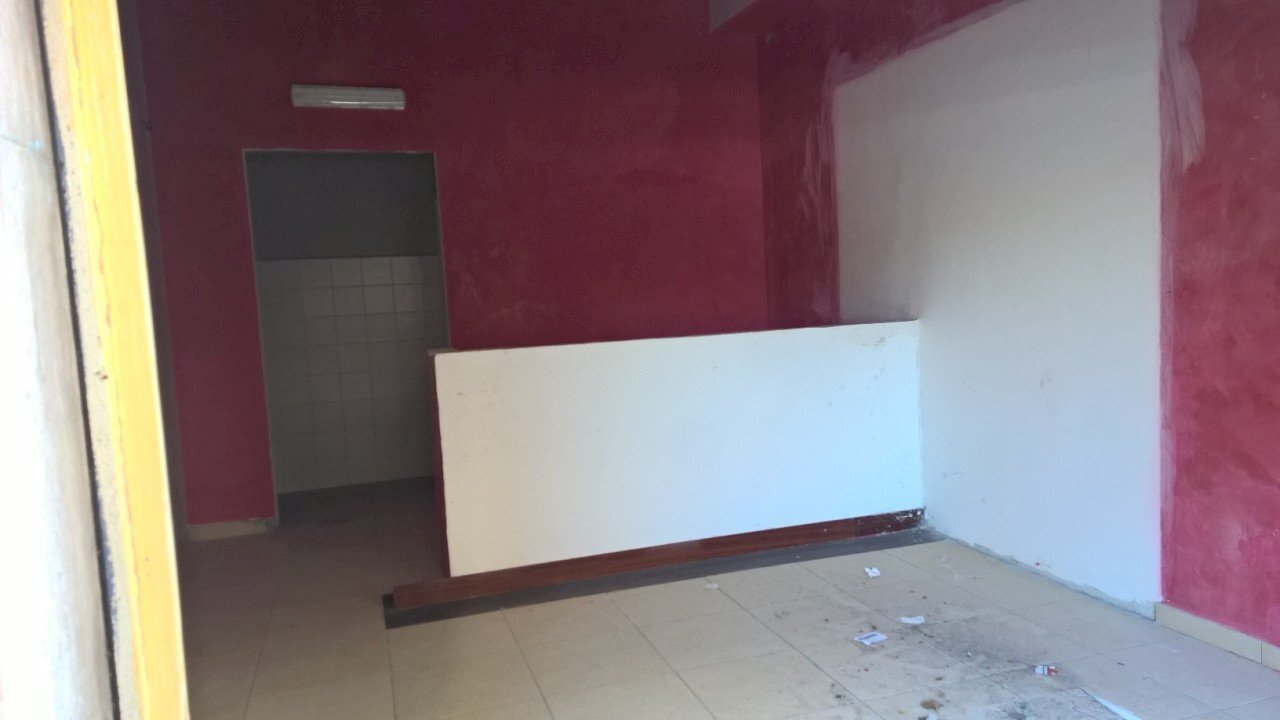 WP_20180605_10_10_20_Pro.jpg - Commercial Premises Siracusa - photo 2