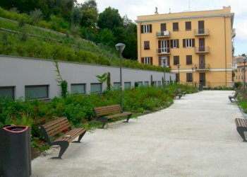 2.jpg - Box Via Bartolomeo Chighizola 47, Genova (zona Sturla) - foto 2
