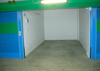 3.jpg - Box Via Bartolomeo Chighizola 47, Genova (zona Sturla) - foto 3