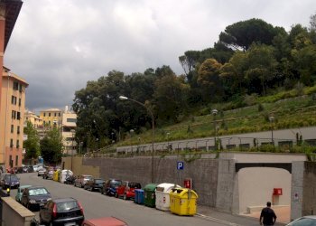 11.JPG - Box Via Bartolomeo Chighizola 47, Genova (zona Sturla) - foto 8