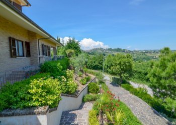 03 ACQUAVIVA PICENA VILLA CON VISTA MARE .jpg - Casa indipendente Acquaviva Picena - foto 4