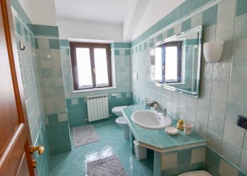 20 ACQUAVIVA PICENA VILLA CON VISTA MARE.jpg - Casa indipendente Acquaviva Picena - foto 17