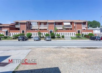 Three-room apartment Strada Savona, Poirino - photo 4