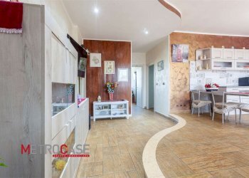 Three-room apartment Strada Savona, Poirino - photo 8