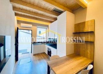 living - Loft via dei Fiori, 1, Gallarate - foto 2