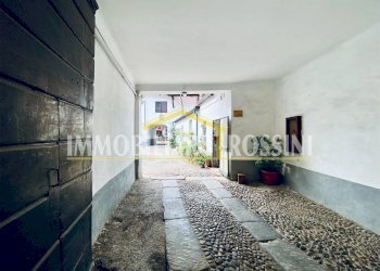 cortile - Loft via dei Fiori, 1, Gallarate - foto 22