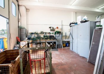 vista - Capannone via dell'Unità d'Italia, Forlì - foto 9