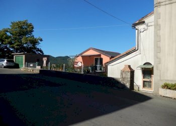 DSCN8245.JPG - Appartamento Via Veleura 11, Castiglione Chiavarese - foto 3