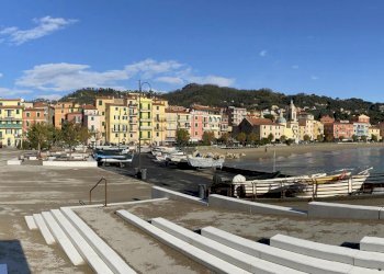 san-terenzo-waterfront (1).jpg - Albergo - Struttura ricettiva Lerici - foto 4