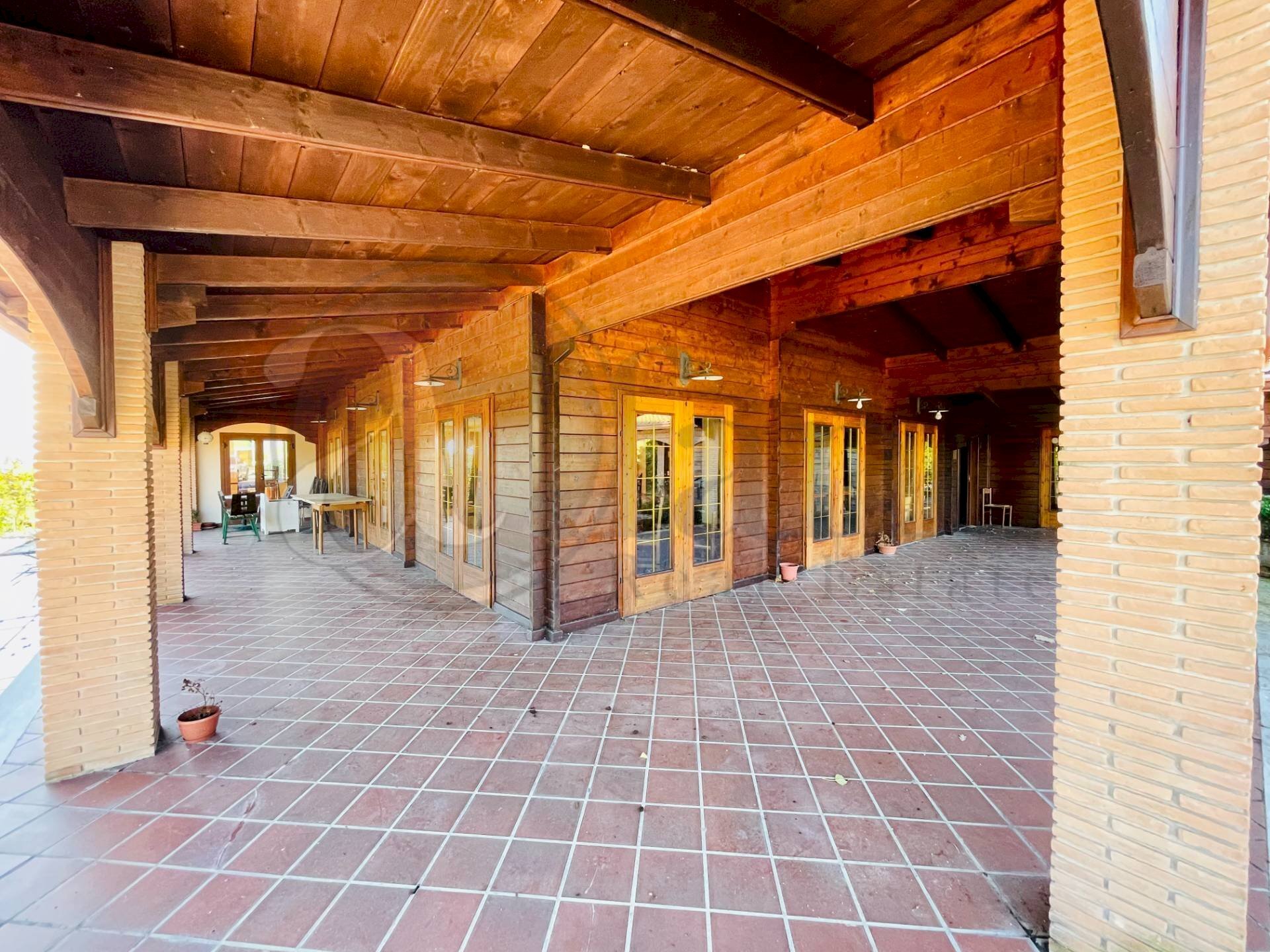 Hotel - Accommodation facility Via Colleone, Arce - photo 2