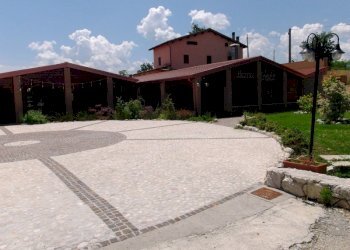 Hotel - Accommodation facility Via Colleone, Arce - photo 1