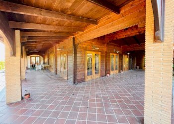 Hotel - Accommodation facility Via Colleone, Arce - photo 2