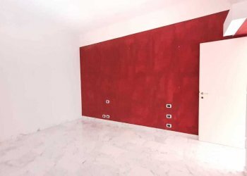 p1_seconda matrimoniale (2).jpg - Porzione di casa Sarzana - foto 15
