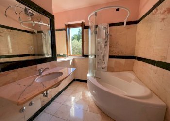 p1_servizio3.jpg - Porzione di casa Sarzana - foto 20
