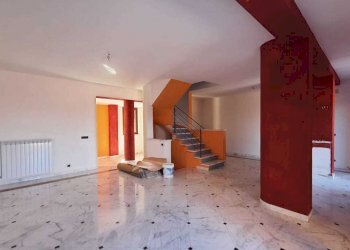 salone1.jpg - Porzione di casa Sarzana - foto 27