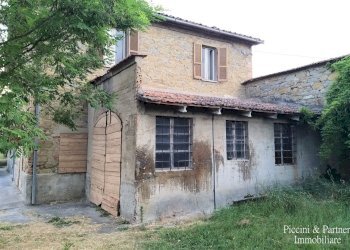 01.jpg - Casale Via Caserino, Magione - foto 1