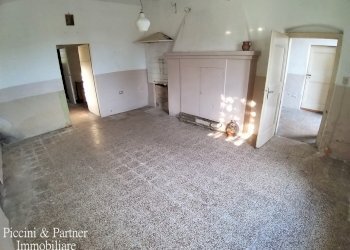 06.jpg - Casale Via Caserino, Magione - foto 6