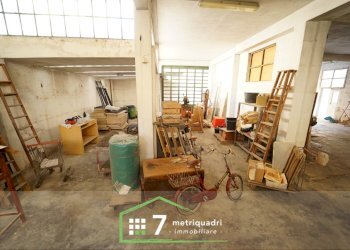 DSC00983.JPG - Warehouse Chiavari - photo 6