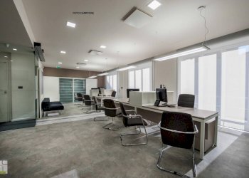 ufficio - Office via Padergnone, 29, Grassobbio - photo 21