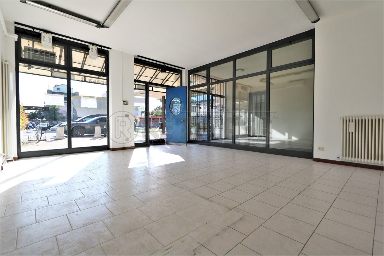 IMG_4521.JPG - Commercial Premises Vicenza - photo 1