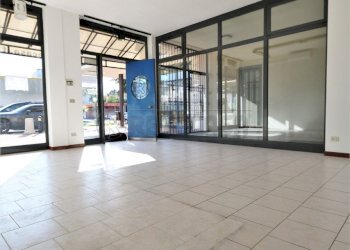 IMG_4522.JPG - Commercial Premises Vicenza - photo 9