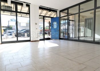 IMG_4523.JPG - Commercial Premises Vicenza - photo 10