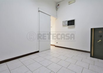 IMG_4530.JPG - Commercial Premises Vicenza - photo 17