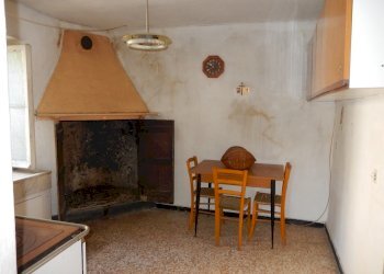 DSCN4414.JPG - Terratetto - Terracielo Località Ghiggeri, Varese Ligure - foto 15