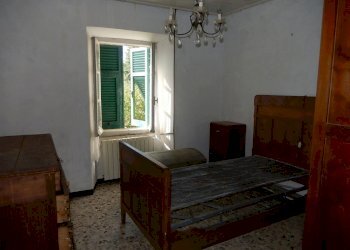 DSCN4419.JPG - Terratetto - Terracielo Località Ghiggeri, Varese Ligure - foto 17