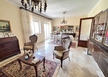 Quadrilocale SERVI DI MARIA, Siracusa - foto 2