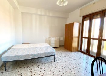 camera da letto - Quadrilocale Catanzaro - foto 4