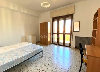 camera da letto - Quadrilocale Catanzaro - foto 5