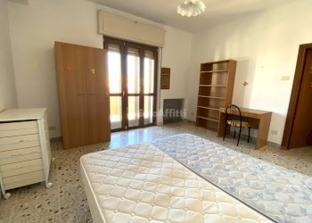 camera da letto - Quadrilocale Catanzaro - foto 6