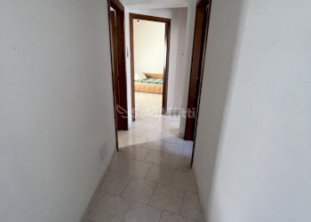 Corridoio - Appartamento Abriola - foto 4