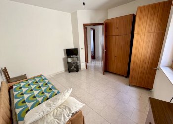 Camera 2 - Appartamento Abriola - foto 9