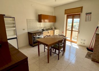 Cucina - Appartamento Abriola - foto 10